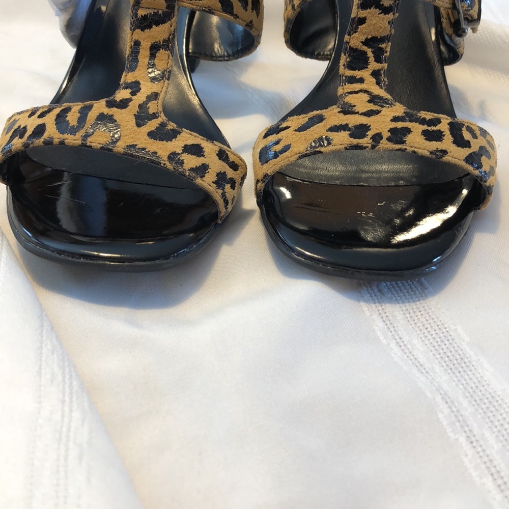 ANNE KLEIN IFLEX nwot sandals size 8.5 W animal - Picture 7 of 11